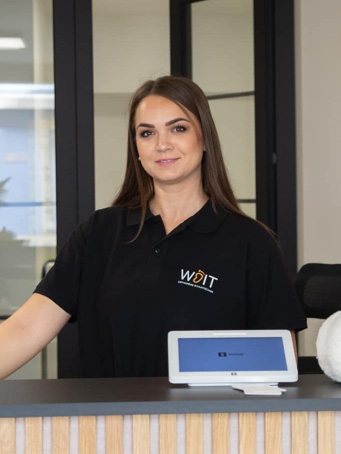 Julia Woit - Büro und Organisation